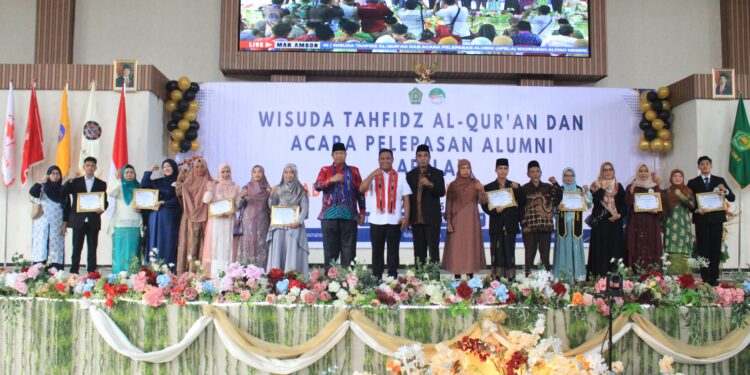 Hadiri Wisuda Tahfidz Al-Quran dan Pelalawan APELA Madrasah Aliyah Negeri Ambon, Ini Pesan Wagub Maluku