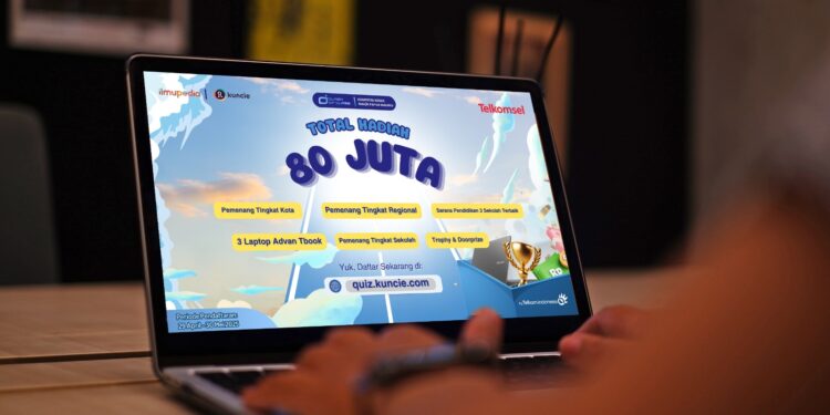 Telkomsel Gelar Kompetisi Cerdas Cermat