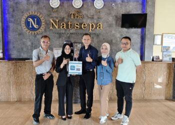 PLN Apresiasi Hotel The Natsepa Sebagai Mitra Strategis Energi di Sektor Pariwisata Ambon