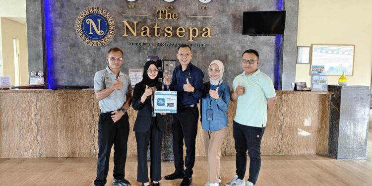 PLN Apresiasi Hotel The Natsepa Sebagai Mitra Strategis Energi di Sektor Pariwisata Ambon