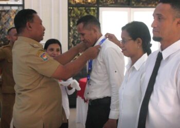 Wagub Maluku Buka Pelatihan Multimedia dan Pelatihan Guru Pendidikan Agama Islam & Kristen