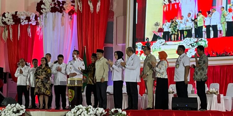 Menteri Desa Luncurkan Program Koperasi Merah Putih di Maluku