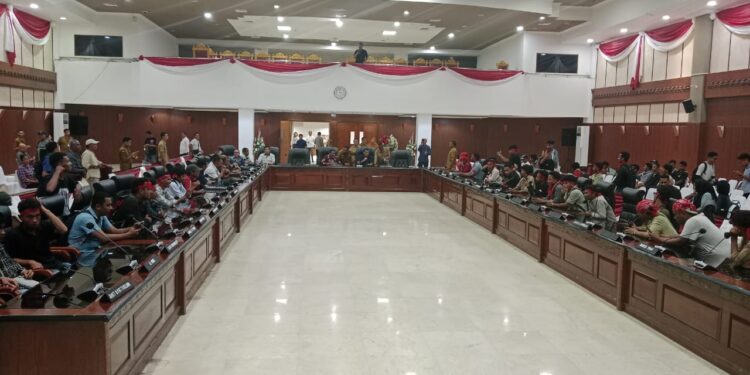 Fraksi PDIP DPRD Nilai Kehadiran PT Batu Licin Ancam Kelestarian Lingkungan