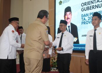 99 CPNS Lingkup Kanwil Kemenag Provinsi Maluku Terima SK Pengangkatan