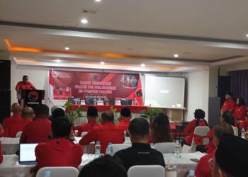 PDIP Maluku Gelar Rakor Fraksi, Benhur Watubun Soroti Konsolidasi Ideologis dan Peran Kritis Partai
