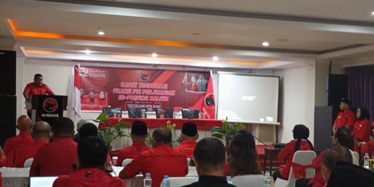 PDIP Maluku Gelar Rakor Fraksi, Benhur Watubun Soroti Konsolidasi Ideologis dan Peran Kritis Partai