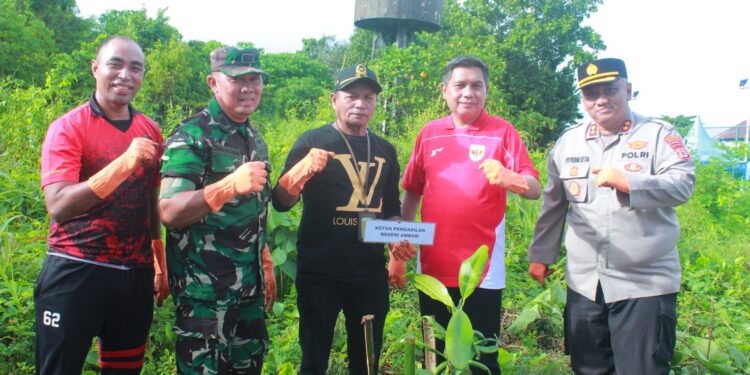 Jelang HUT ke-450 Kota Ambon, Pemkot Gelar Pekan Beli Sampah Plastik Rp5.000 per Kilo