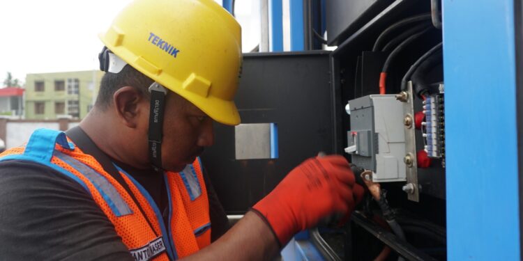 PLN UP3 Sofifi Pastikan Keandalan Listrik untuk Dukung STQ Tingkat Provinsi di Maluku Utara