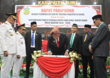 Wagub Maluku Hadiri Pidato Perdana Bupati Buru, Ajak Semua Pihak Bersatu Dukung Kepemimpinan Baru