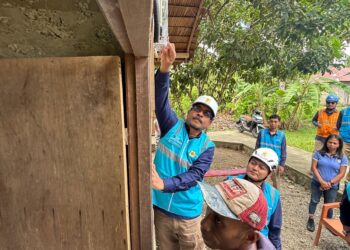 PLN Nyalakan Harapan di Piru: Gubernur Maluku Apresiasi Program Listrik Gratis untuk Rakyat