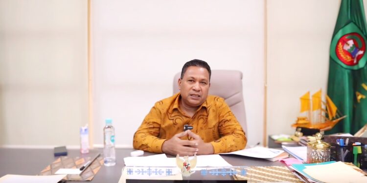 Wagub Maluku Ancam Tertibkan Pedagang Yang Gunakan Badan Jalan di Pasar Mardika Ambon