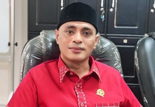 Noach Minta OPD Pemprov Maluku Kejar Realisasi PAD di Enam Bulan Tersisa