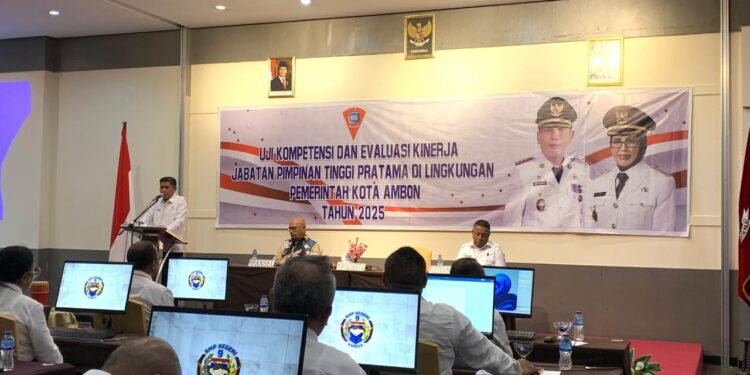 28 Pejabat Eselon II Lingkup Pemkot Ambon Ikut Uji Kompetensi dan Evaluasi Kinerja