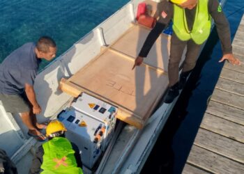 PLN UP3 Ternate Hadirkan SuperSUN di SMP Islam Ompu Asal, Dukung Digitalisasi Sekolah 3T