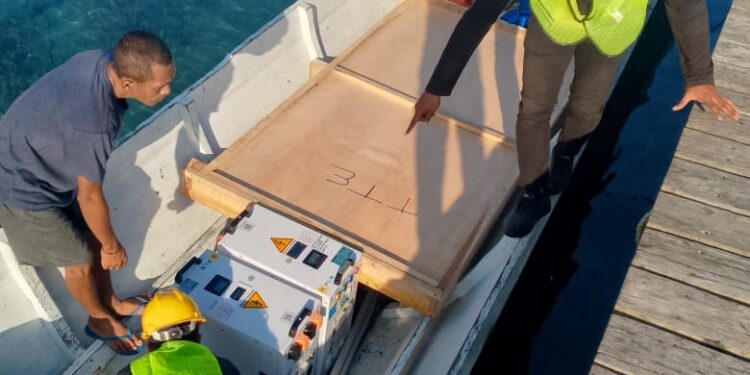 PLN UP3 Ternate Hadirkan SuperSUN di SMP Islam Ompu Asal, Dukung Digitalisasi Sekolah 3T