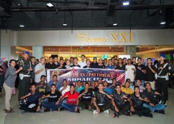 Kasdam XV/Pattimura Saksikan Film Believe Bersama Prajurit dan Masyarakat