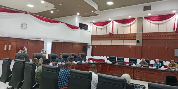 Azis Sangkala Soroti Realisasi Retribusi Yang Masih Rendah