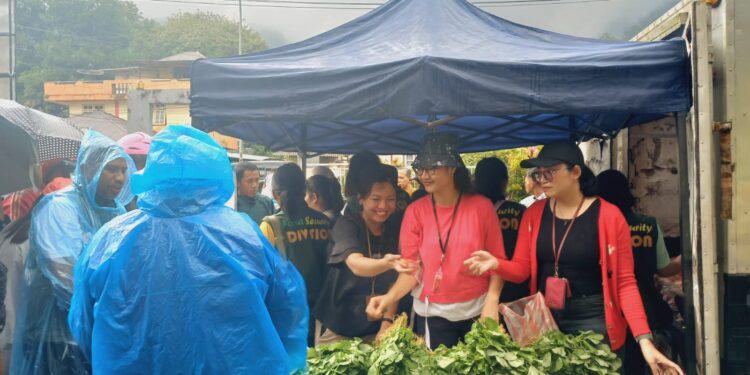 Pemkot Ambon Gelar Operasi Pasar Murah, Bawang Merah dan Putih Paling Diburu