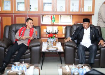 Silahturahmi ke Kakanwil Agama, Kapolda Optimis Maluku Akan Aman dan Maju
