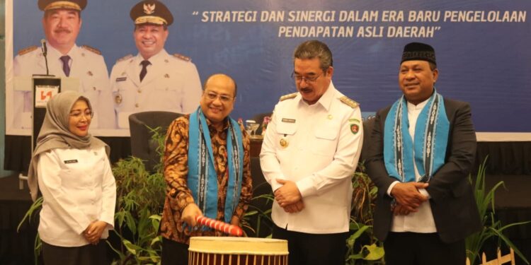 Gubernur Buka Rakor Pendapatan se-Provinsi Maluku