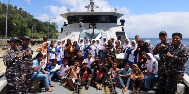 Warga Desa Buano Sambut Antusias Hari ke-3 Ekspedisi Rupiah Berdaulat 2025