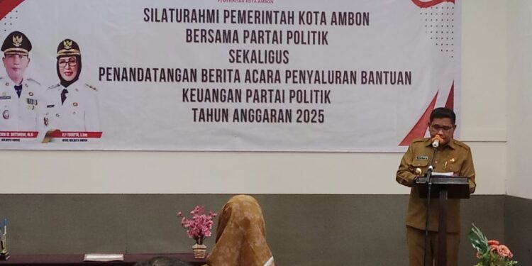 Pemkot Ambon Salurkan Bantuan Keuangan Parpol 2025, Total Rp955 Juta Untuk 11 Partai