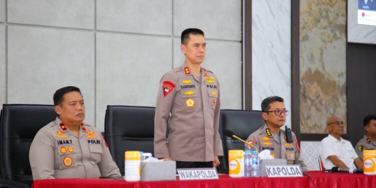 Kapolda Sampaikan Arah Kebijakan dan Visi Kerja Kepada Seluruh Personel Polda Maluku