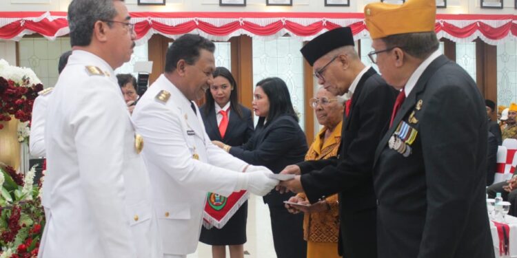 Gubernur Silaturahmi Bersama Veteran Warakawuri