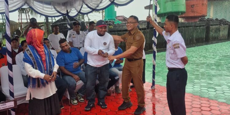 Gubernur Maluku Dorong Padat Karya Dermaga Jadi Simpul Kesejahteraan Maritim