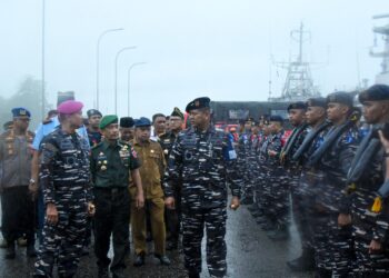 TNI AL Gelar Latihan SAR Laka Laut 2025 di Ambon, Pangkoarmada III: Tingkatkan Profesionalisme dan Kesiapsiagaan