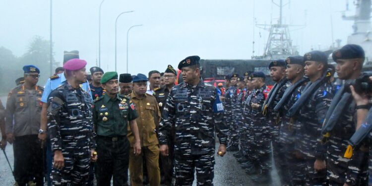 TNI AL Gelar Latihan SAR Laka Laut 2025 di Ambon, Pangkoarmada III: Tingkatkan Profesionalisme dan Kesiapsiagaan