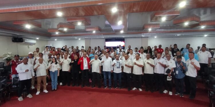 Bodewin Wattimena Resmi Pimpin KONI Kota Ambon