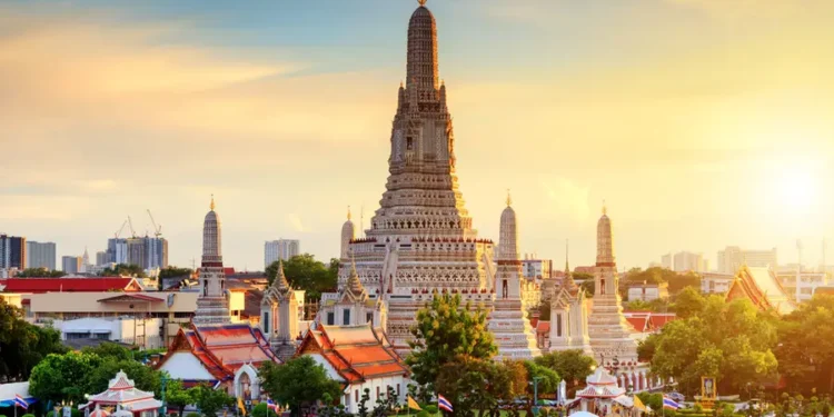 5 Maskapai Populer yang Melayani Rute Jakarta – Bangkok