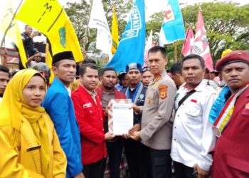 Cipayung Maluku Gelar Aksi di Mapolda, Sampaikan 10 Tuntutan