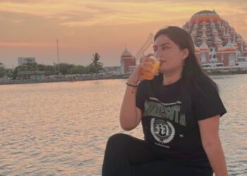 Sunset Sailing di Kapal Phinisi Losari Makassar, Refleksi dan Inspirasi Untuk Teluk Seksi Kota Ambon