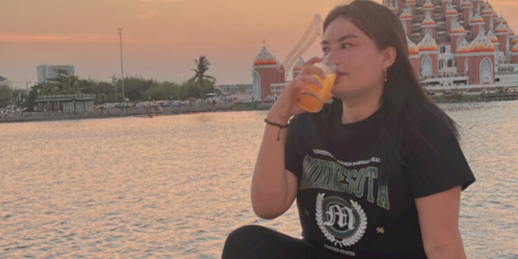 Sunset Sailing di Kapal Phinisi Losari Makassar, Refleksi dan Inspirasi Untuk Teluk Seksi Kota Ambon