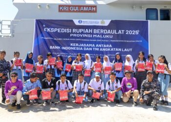 Kodaeral IX Ambon dan BI Maluku Sukses Laksanakan Misi Ekspedisi Rupiah Berdaulat di Wilayah 3T