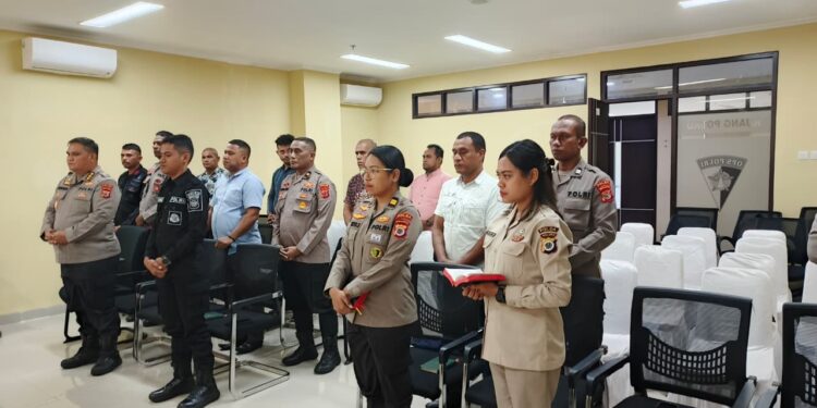 Polda Maluku Gelar Pembinaan Rohani dan Mental bagi Personel Polri
