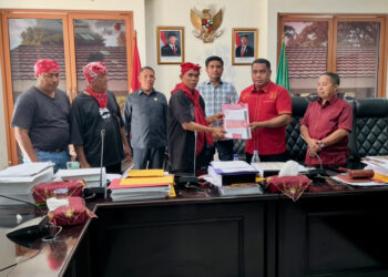 DPRD Maluku Minta Masyarakat Adat Desa Rumah Tiga Lengkapi Data Kepemilikan Tanah Secara Akurat
