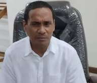 Ditegur Malas ke Kantor, Wakil Ketua Komisi I DPRD Maluku Bantah dan Tegaskan Kinerjanya Baik