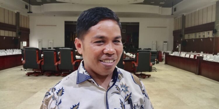 Komisi 1 DPRD Maluku Gelar Rapat Dengan Warga Rumah Tiga Soal Sengketa Lahan