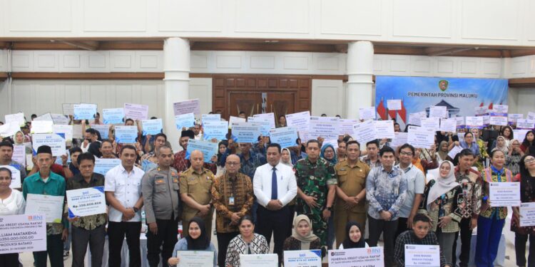 Wagub Maluku Ikuti Peluncuran Akad Massal Bagi 8 Ratus Ribu UMKM