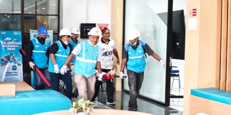 PLN UP3 Ambon Gandeng PMI Gelar Simulasi Gempa dan Pelatihan P3K