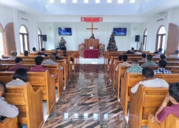 Polda Maluku Bentuk Personel Polri yang Religius dan Berintegritas Lewat Pembinaan Rohani