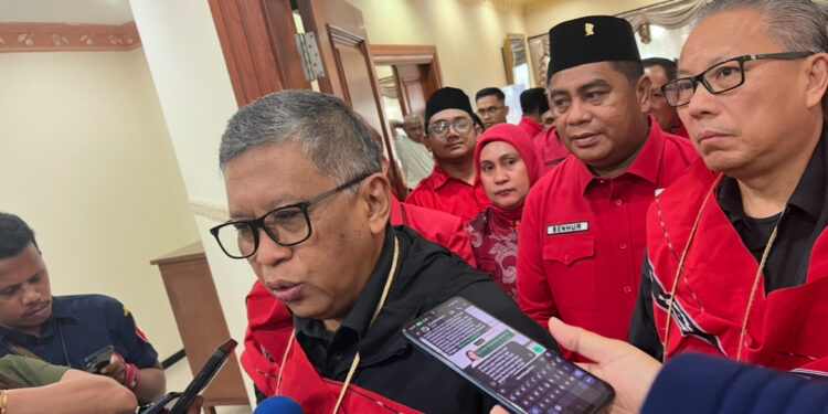 Sekjen PDI-P Tegaskan Konferda dan Konfercab Momentum Perkuat Ideologi dan Organisasi PDI-P di Maluku