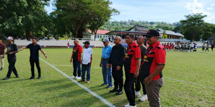 Turnamen Sepak Bola U-20 Piala Ketum KONI Ambon 2025 Resmi Dibuka