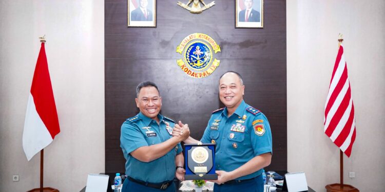 Laksamana Muda TNI Kodaerah IX Ikut Taklimat Awal Wasrik Audit Itjenal TA 2025