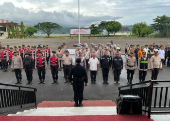 Pengamanan Malam Natal, Satgas Ops Lilin Salawaku Diminta Bertugas Profesional dan Humanis