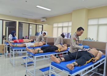 Ratusan Peserta Seleksi SIP Polda Maluku Jalani Pemeriksaan Kesehatan