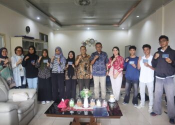 BRI Salurkan Beasiswa Yayasan Baitul Maal Kepada Mahasiswa Universitas Pattimura